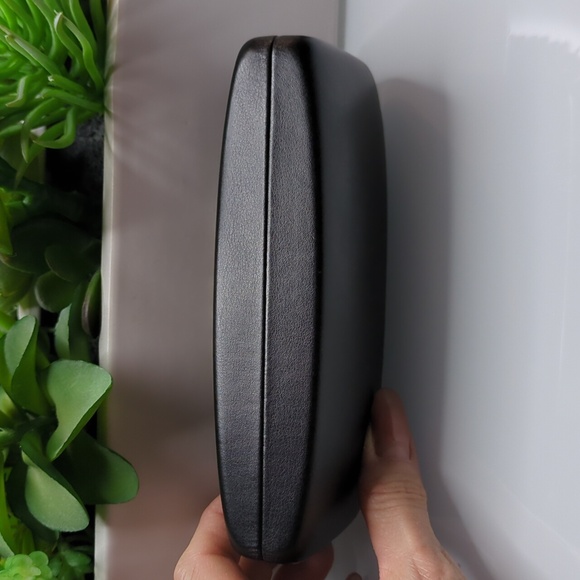 Versace Sunglass Case - Picture 3 of 7